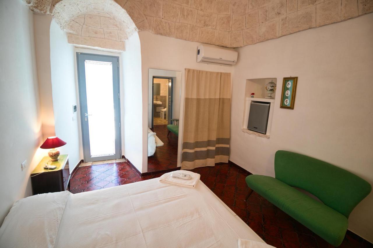 Trullo Sovrano Exclusive B&B Cisternino Esterno foto